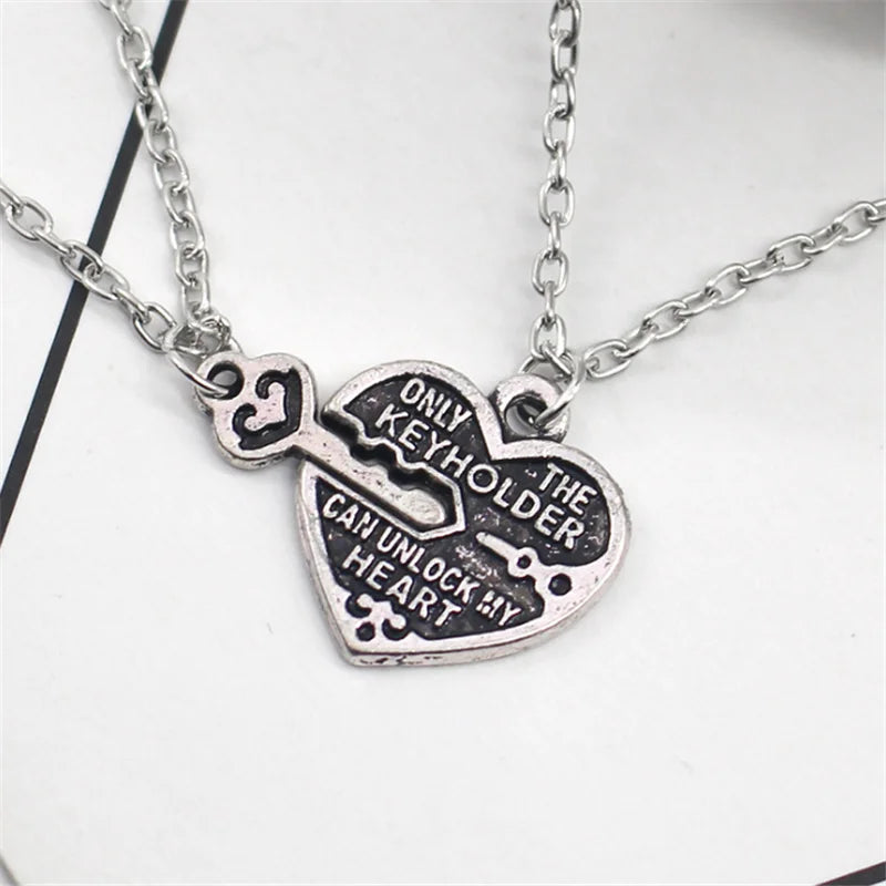 ZRM Fashion Heart Necklace – "ONLY THE KEYHOLDER CAN UNLOCK MY HEART" Pendant - Image 3