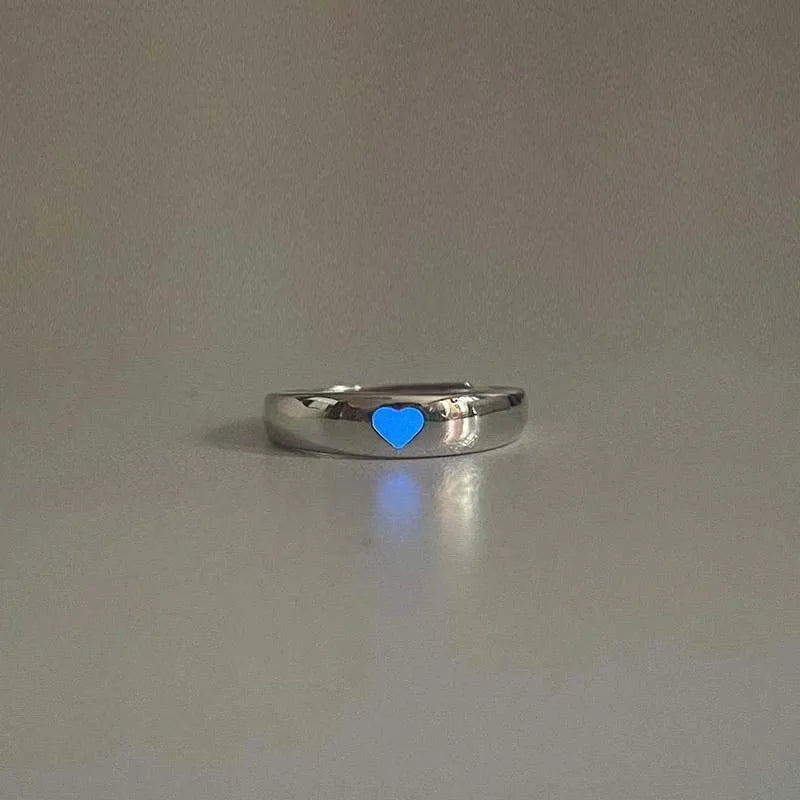 Fashion Blue Love Heart Luminous Ring - Image 10