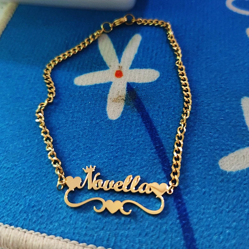Custom Crown Heart Name Anklet – Gold Stainless Steel Personalized Jewelry for Women - Image 3